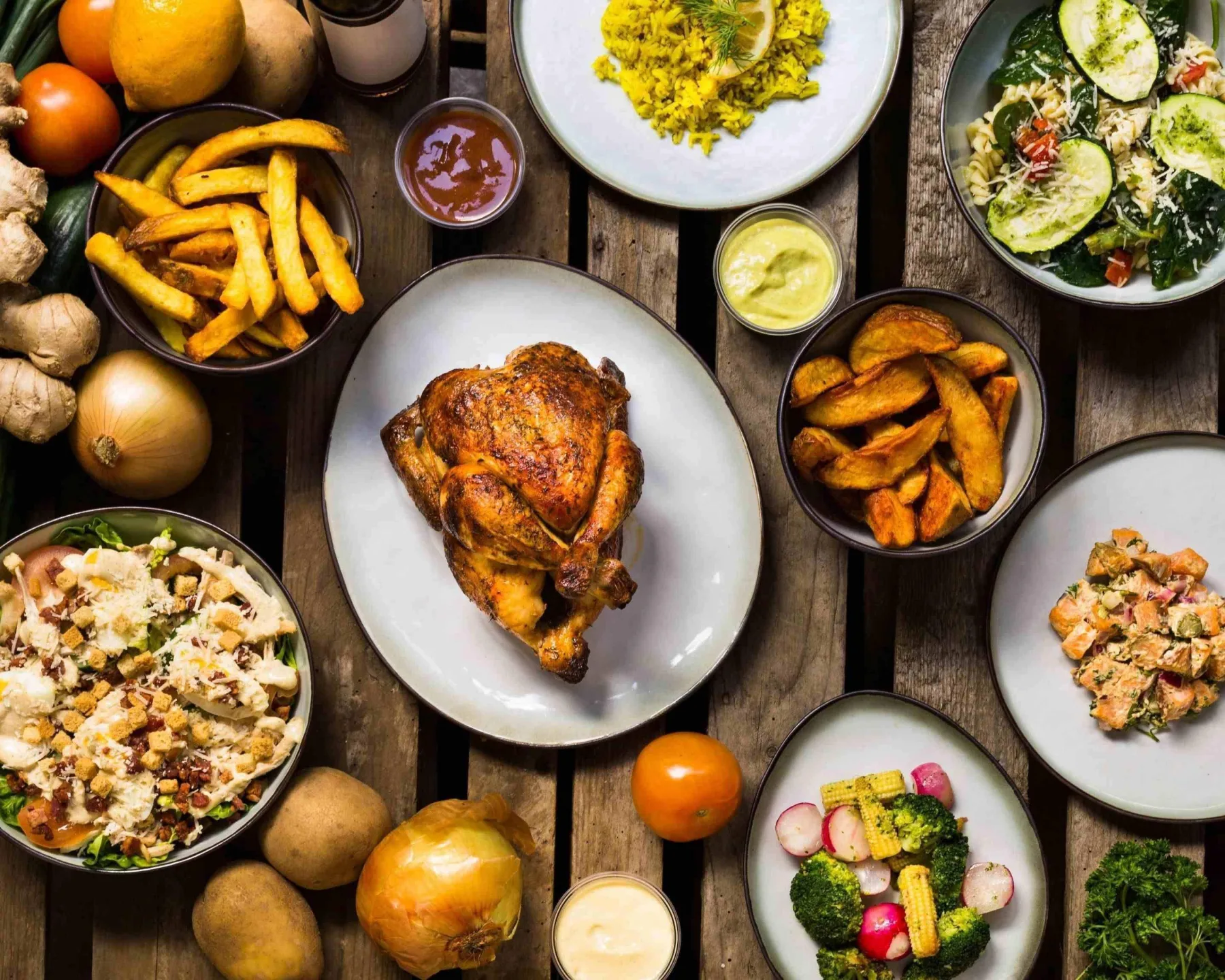 Como aproveitar frango assado do domingo durante a semana