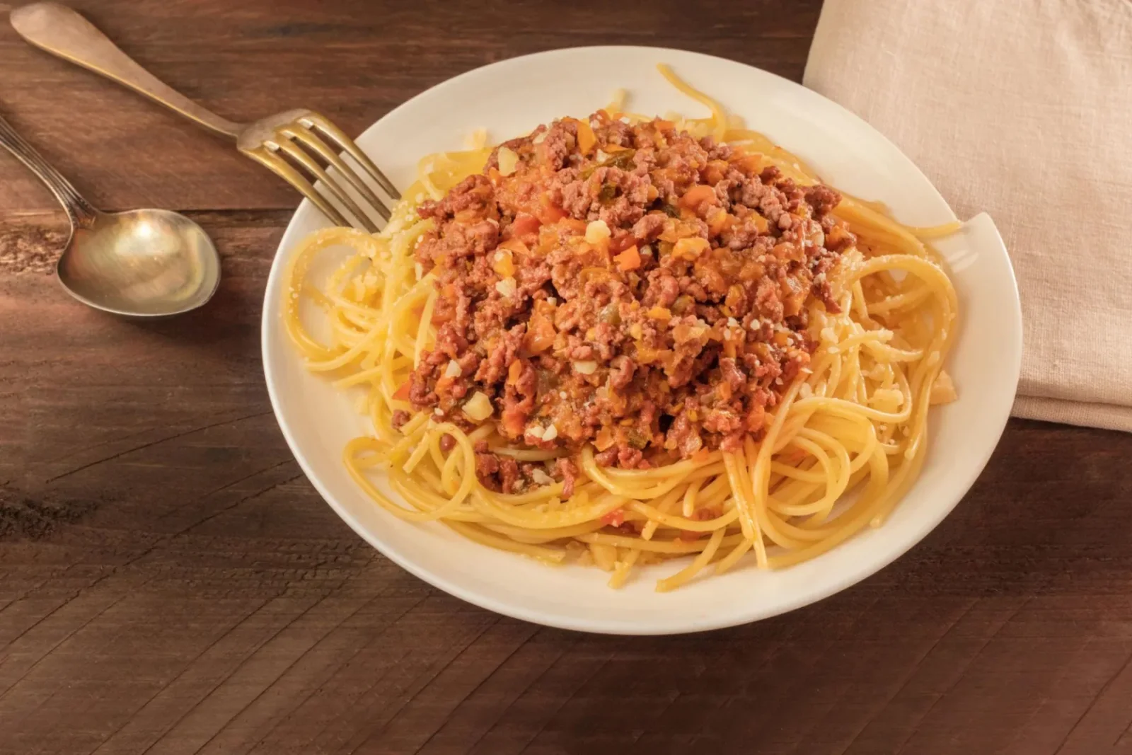 Macarrão com Carne Moída Simples